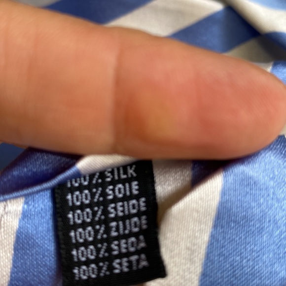 Luciano Gatti Men’s 100% Silk Tie - Picture 5 of 5